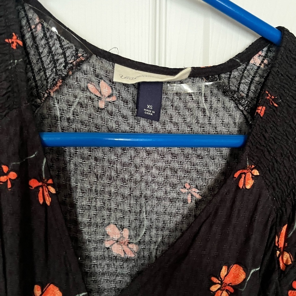 Universal Threads Dress - Picture 7 of 9